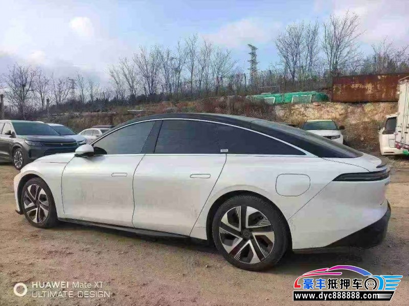 25年东风风行星海轿车抵押车出售