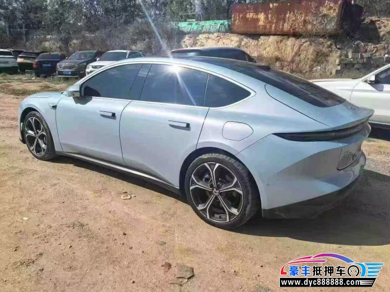 23年蔚来ET5轿车抵押车出售