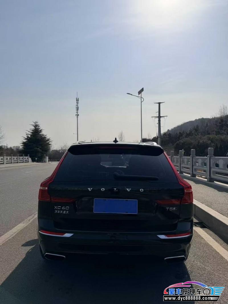19年沃尔沃XC60轿车抵押车出售