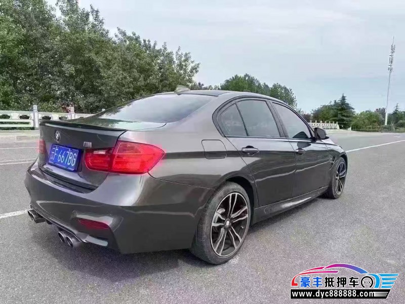 15年宝马3系轿车抵押车出售