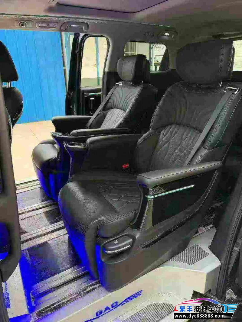 23年传祺M8轿车抵押车出售