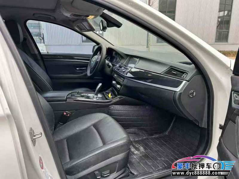 12年宝马5系轿车抵押车出售