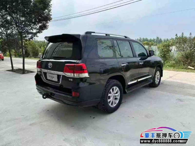 19年丰田兰德酷路泽（陆巡）轿车抵押车出售