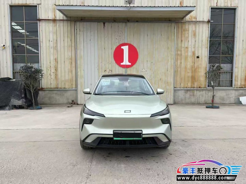 26年奔腾悦意轿车抵押车出售