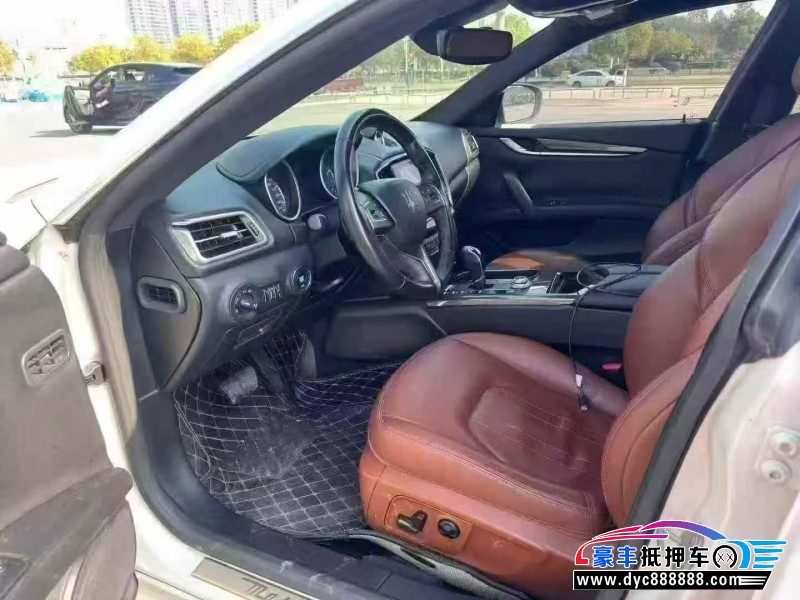 18年玛莎拉蒂Ghibli轿车抵押车出售