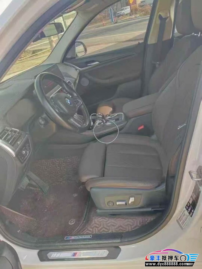22年宝马X3轿车抵押车出售