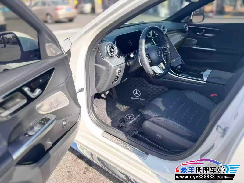 23年奔驰C轿车抵押车出售