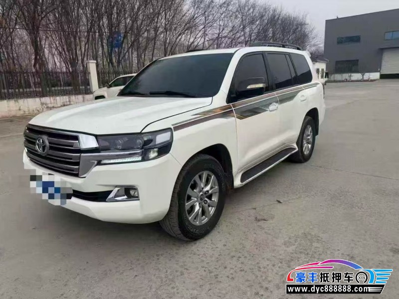 12年丰田兰德酷路泽（陆巡）轿车抵押车出售