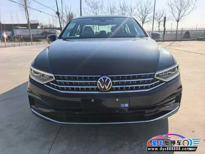 26年大众迈腾轿车抵押车出售