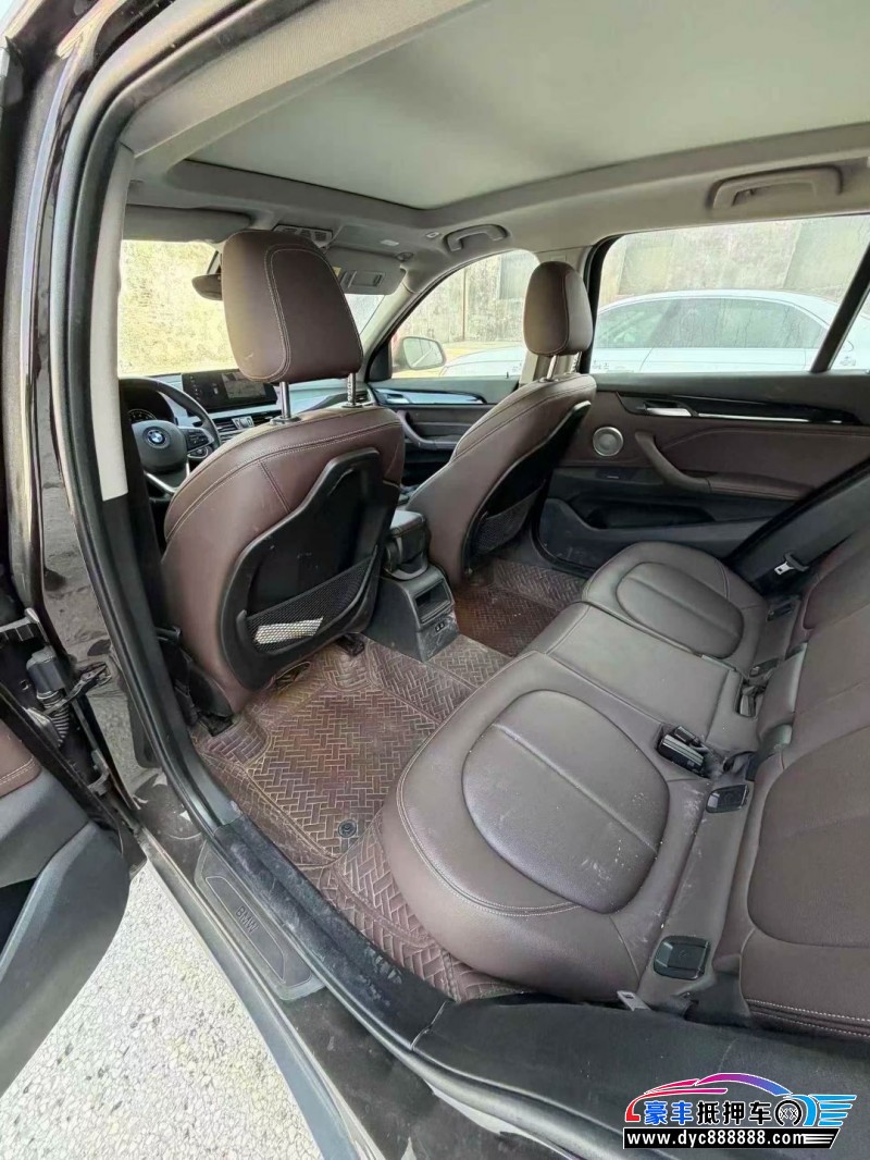 20年宝马X1轿车抵押车出售