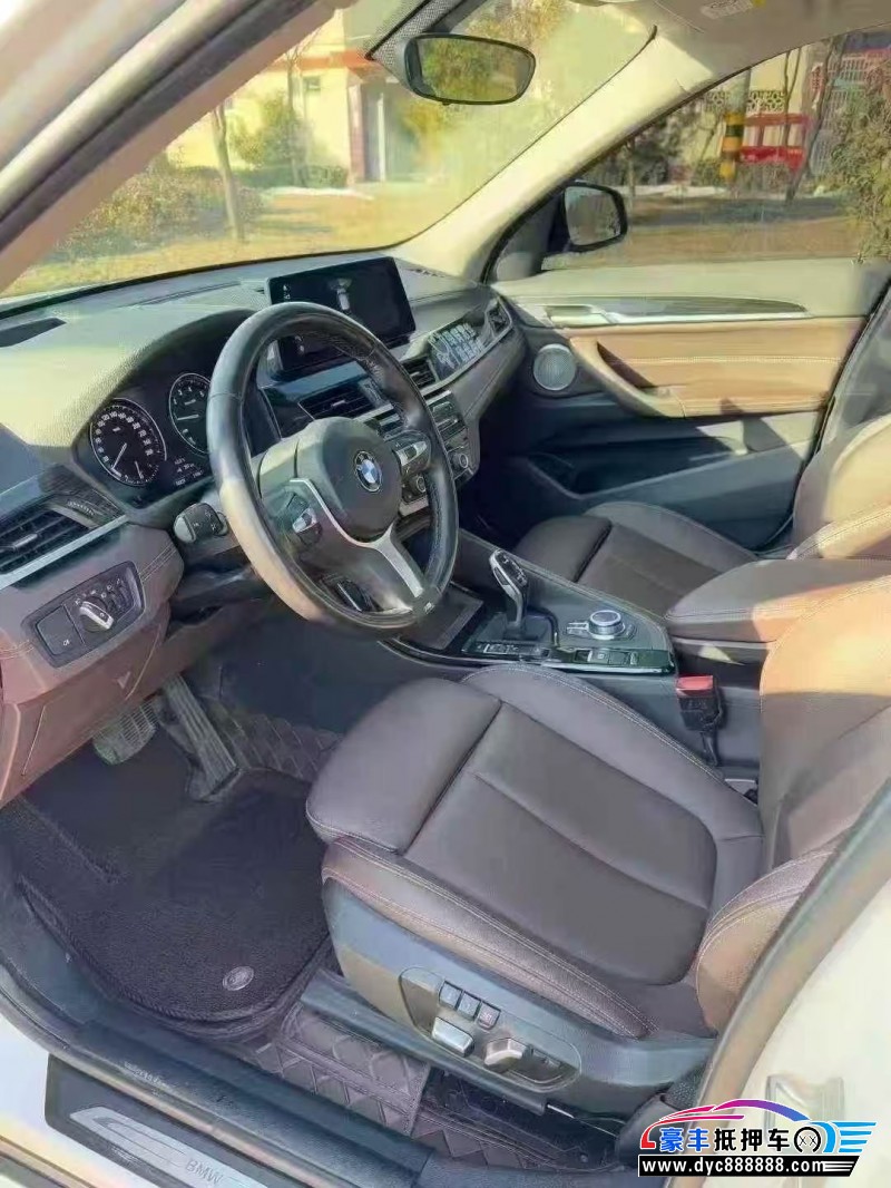 21年宝马X1轿车抵押车出售