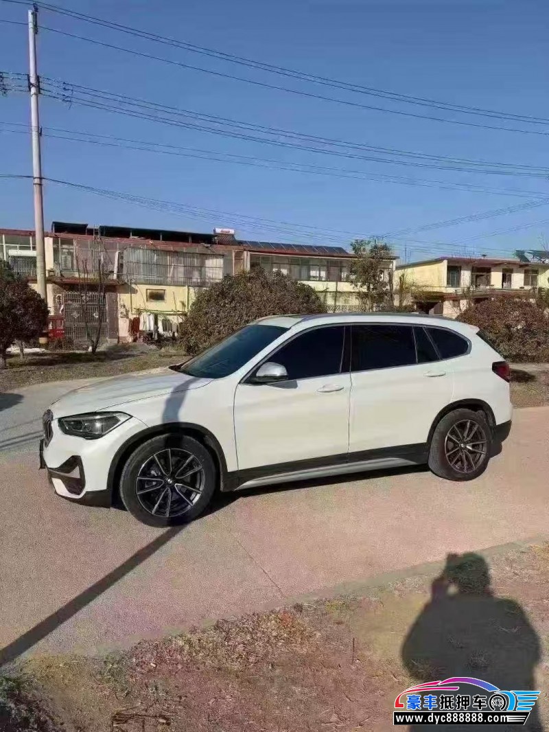 21年宝马X1轿车抵押车出售