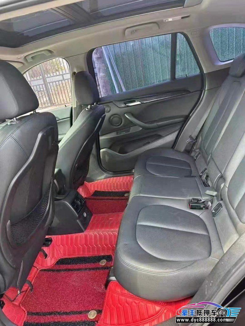 18年宝马X1轿车抵押车出售