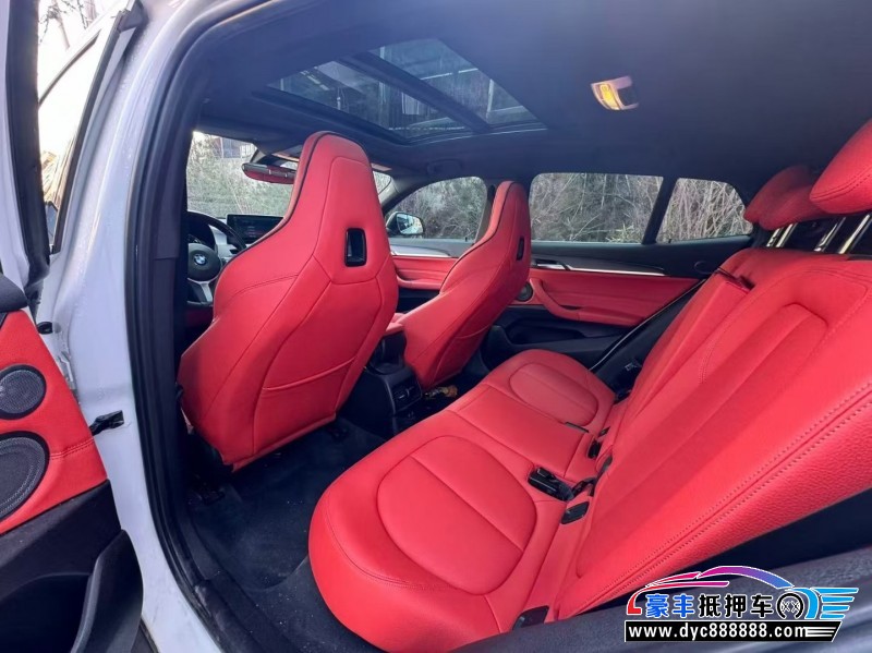 20年宝马X2轿车抵押车出售