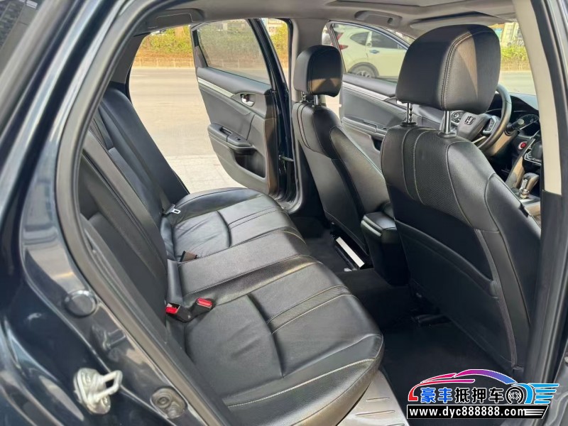 17年本田思域轿车抵押车出售