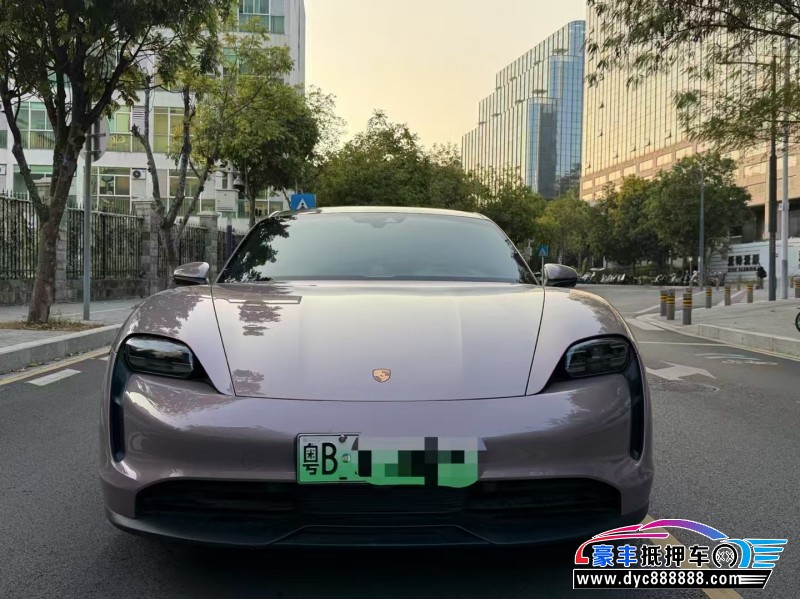 抵押车出售23年保时捷TaYcan轿车