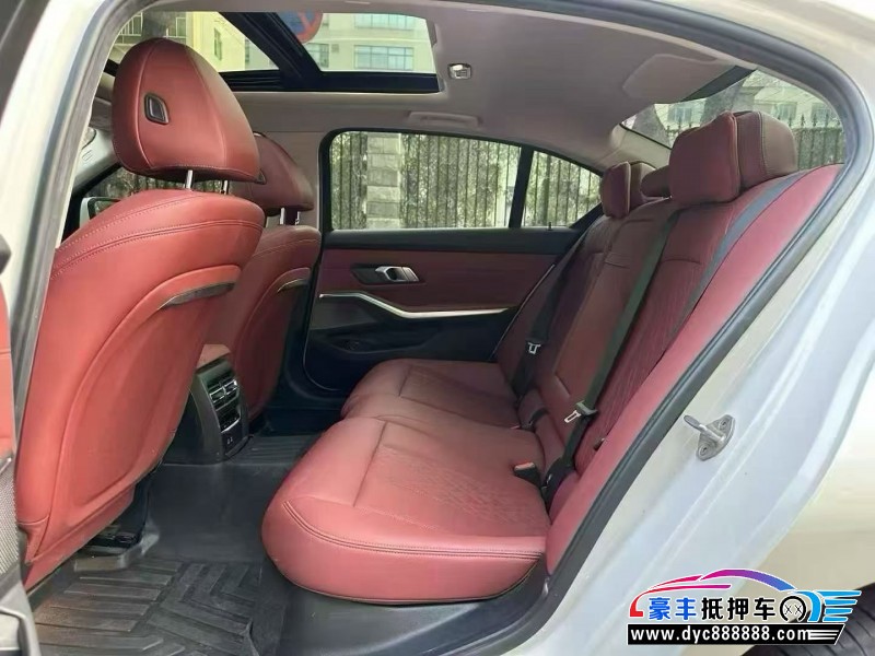 24年宝马i3轿车抵押车出售