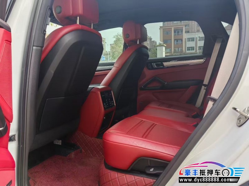 23年保时捷卡宴轿车抵押车出售