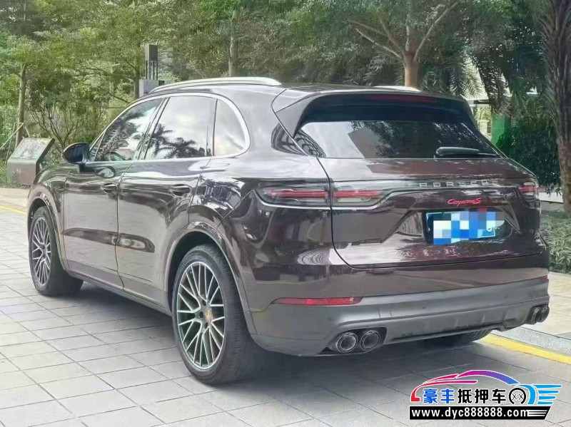 22年保时捷卡宴轿车抵押车出售