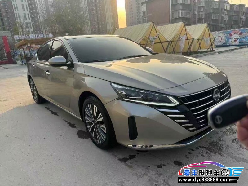 24年日产天籁轿车抵押车出售