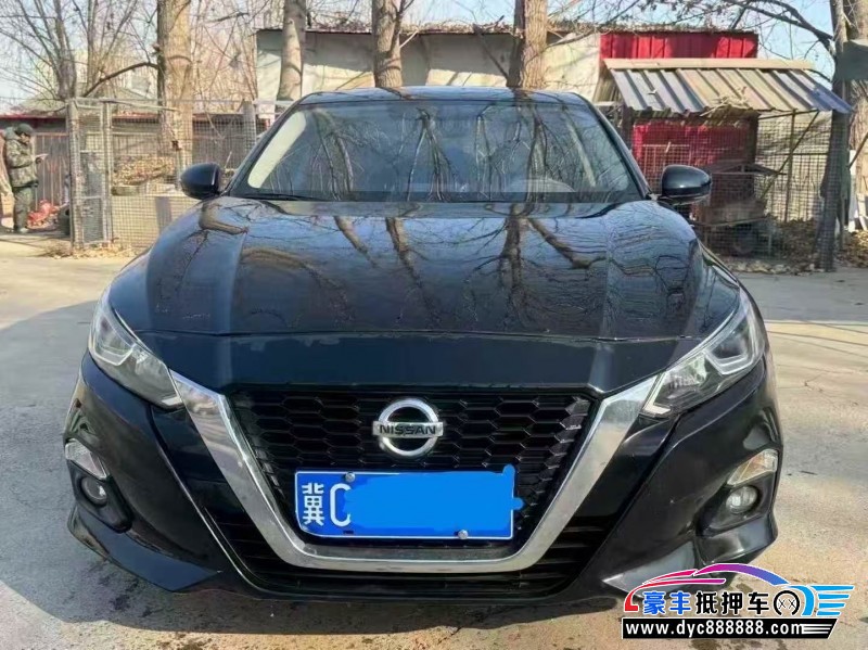 20年日产天籁轿车抵押车出售