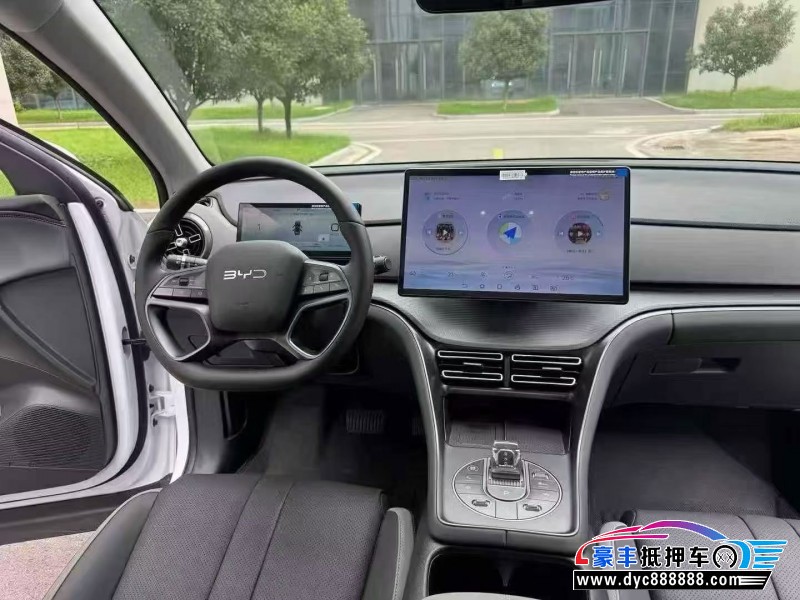 25年比亚迪海狮轿车抵押车出售