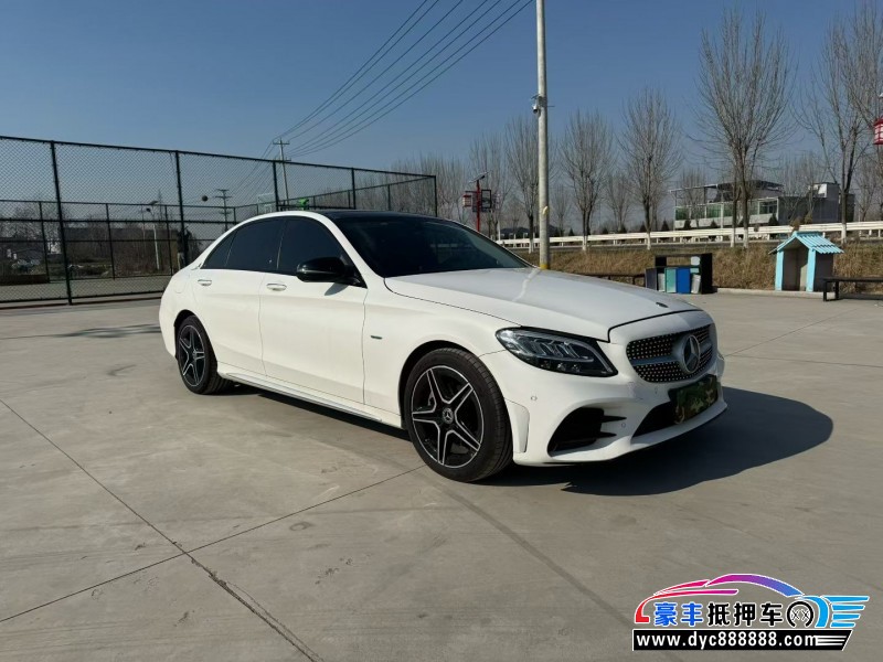 21年奔驰C轿车抵押车出售