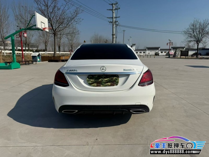 21年奔驰C轿车抵押车出售