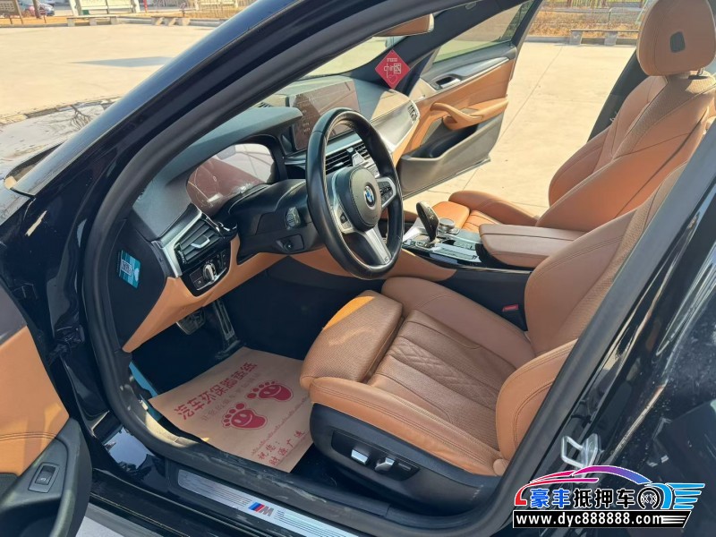 21年宝马5系轿车抵押车出售