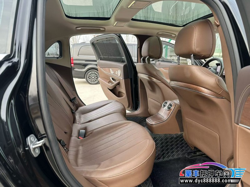 24年奔驰E轿车抵押车出售