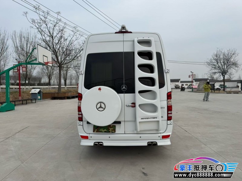 15年奔驰斯宾特轿车抵押车出售