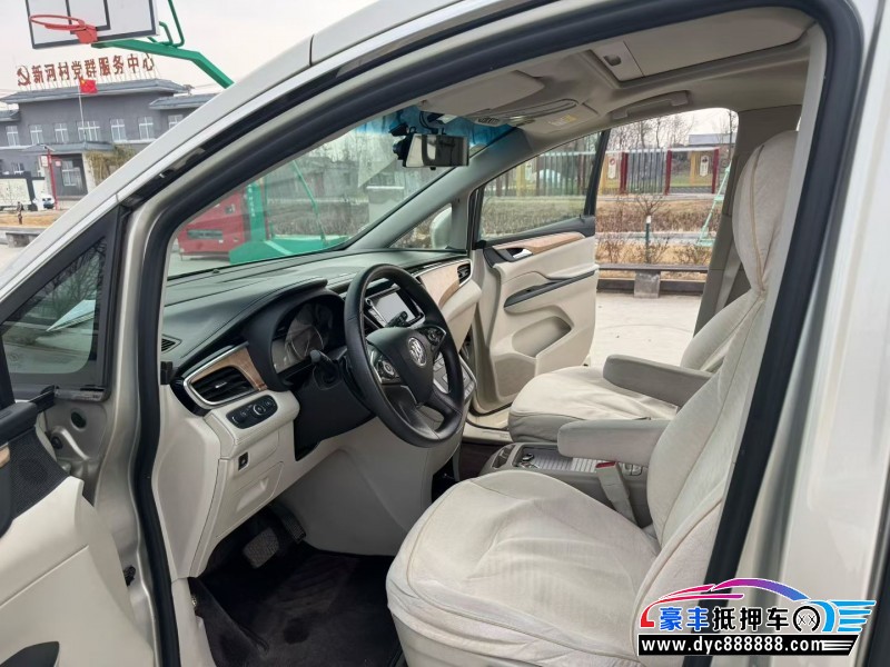 18年别克GL8MPV抵押车出售