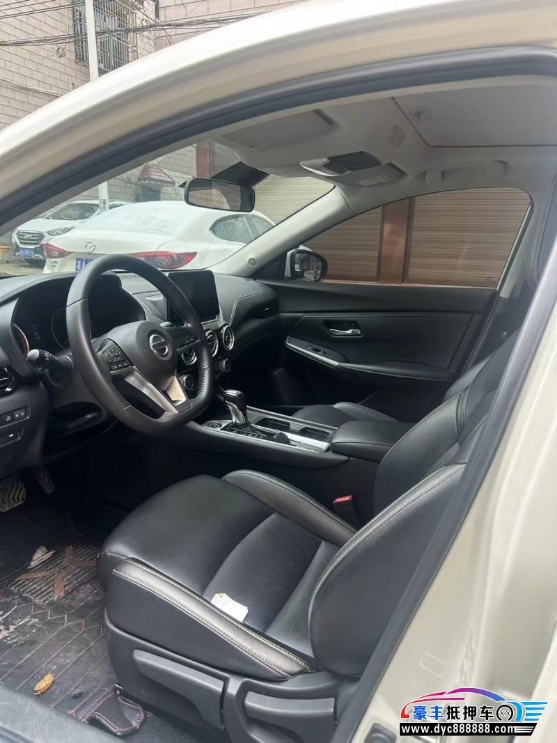 23年日产轩逸轿车抵押车出售