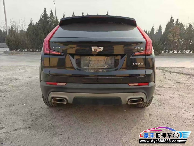 20年凯迪拉克XT4轿车抵押车出售