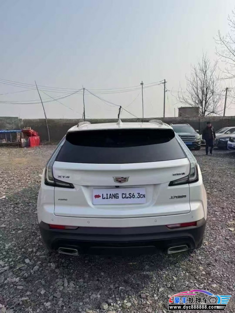 20年凯迪拉克XT4轿车抵押车出售