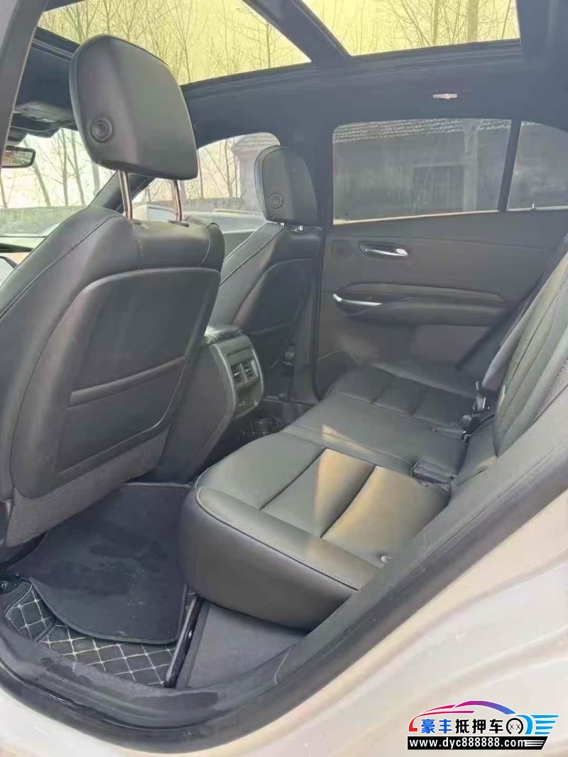 20年凯迪拉克XT4轿车抵押车出售