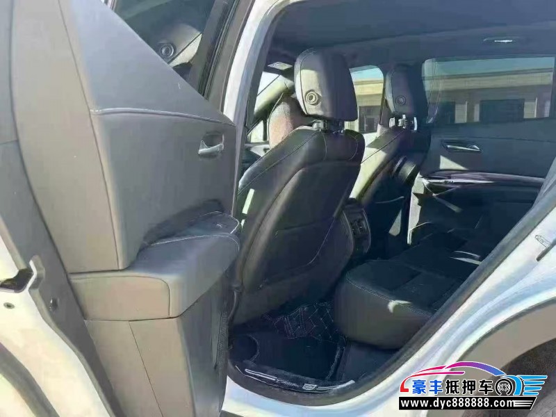 23年凯迪拉克XT4轿车抵押车出售