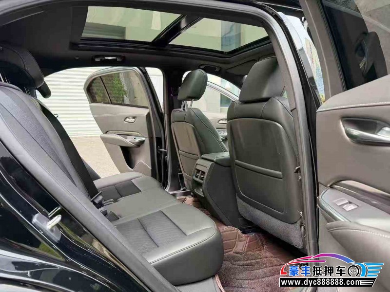 19年凯迪拉克XT4轿车抵押车出售