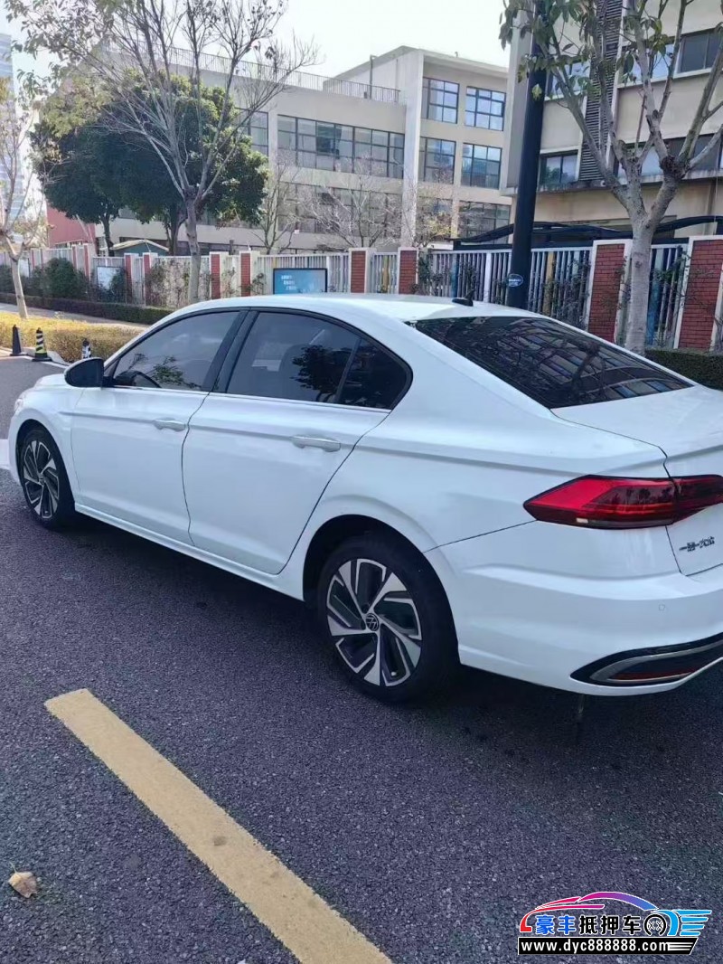 23年大众宝来轿车抵押车出售