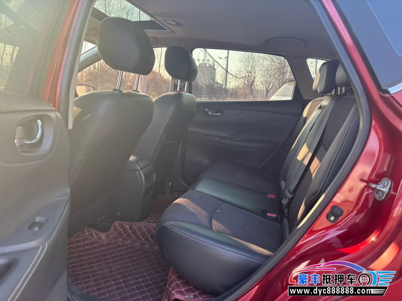 17年日产骐达轿车抵押车出售