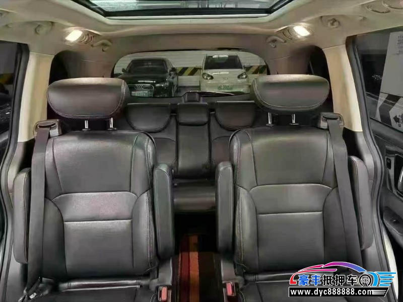 18年本田艾力绅轿车抵押车出售