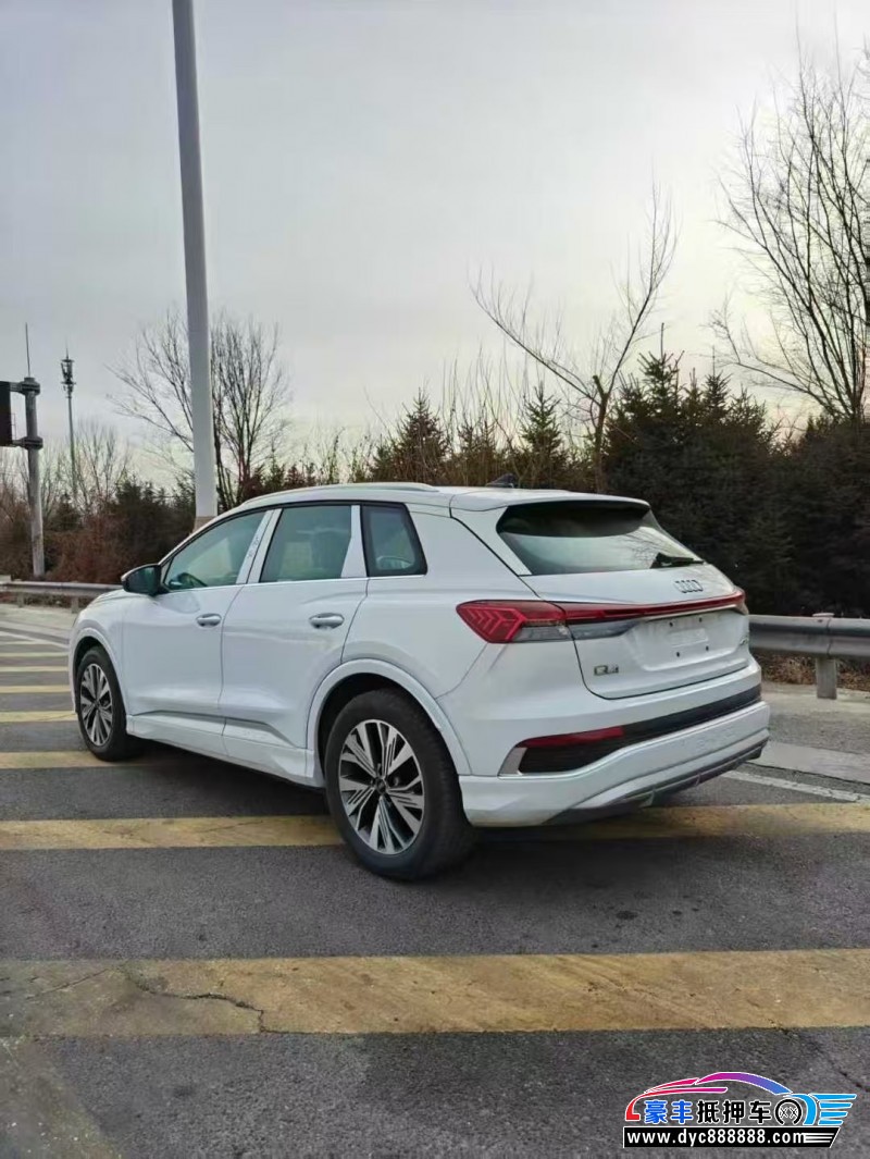 26年奥迪Q4轿车抵押车出售