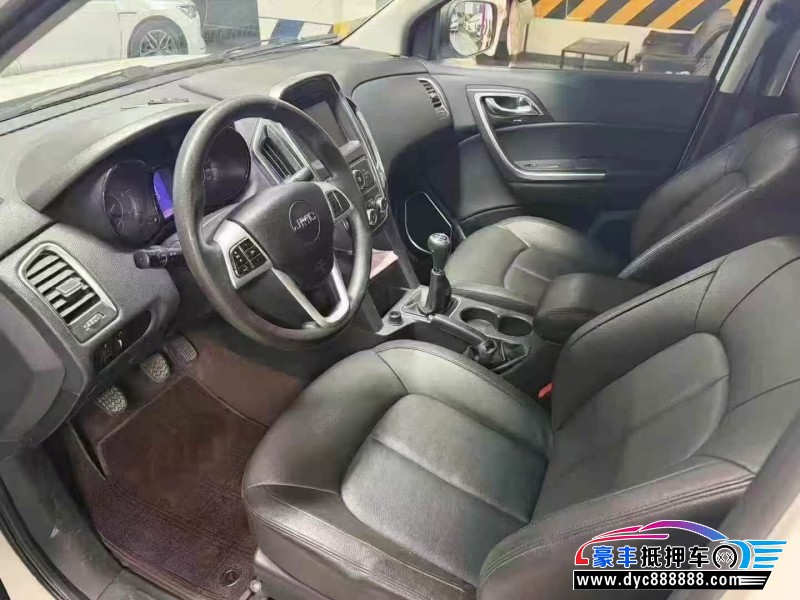 20年江铃域虎轿车抵押车出售