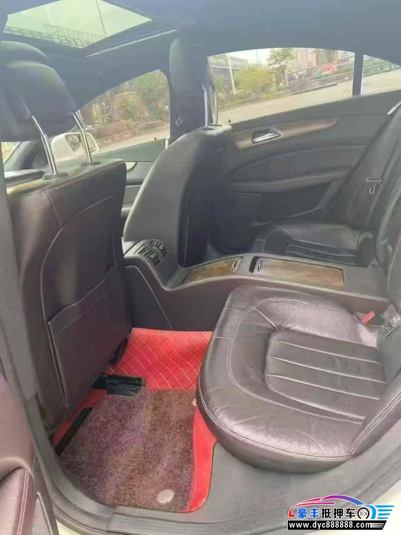 15年奔驰CLS轿车抵押车出售