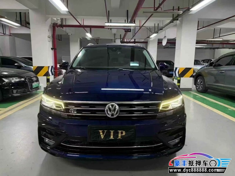 抵押车出售18年大众途观轿车