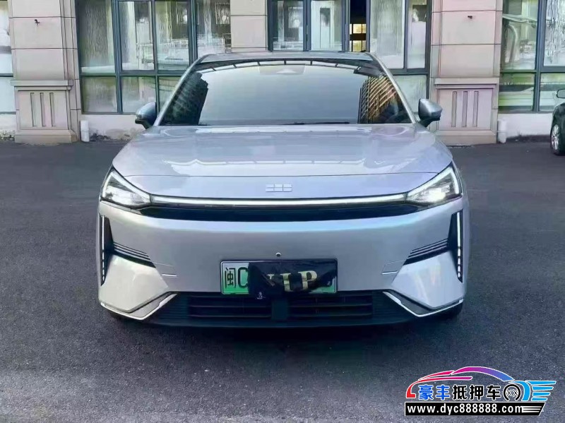 抵押车出售25年吉利银河L6轿车