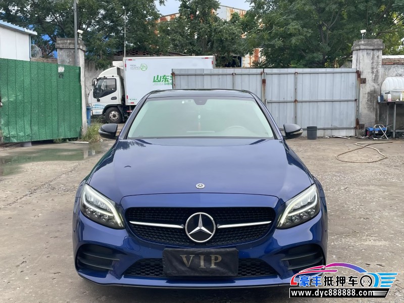 抵押车出售21年奔驰C轿车