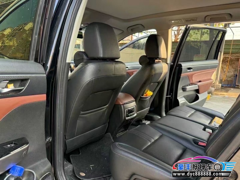 17年传祺GS8轿车抵押车出售