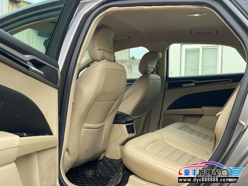 14年福特蒙迪欧轿车抵押车出售