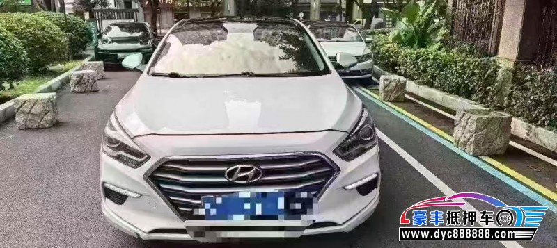 18年现代名图轿车抵押车出售